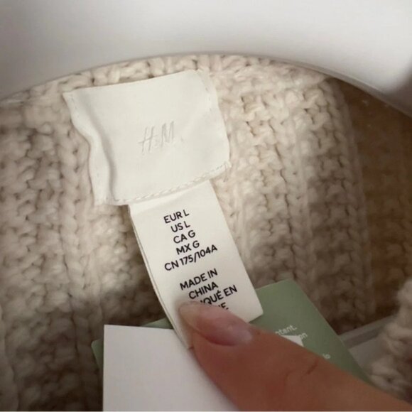 H&amp;M White Black Wool Mix Fringe Trimmed Jacquard  Knit Jumper size L - Picture 6 of 7